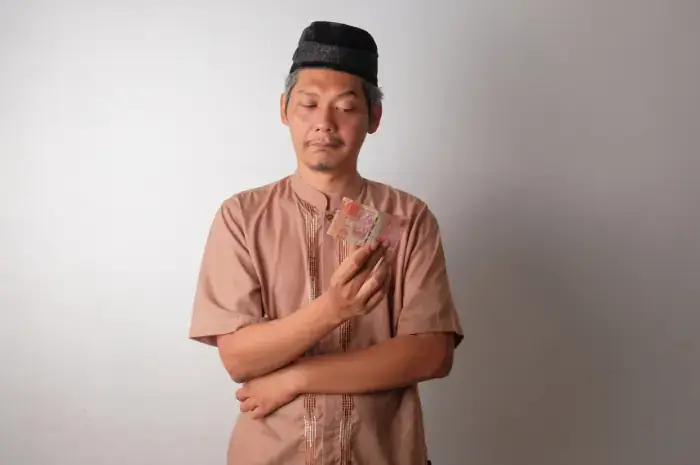 Hukum berinfaq